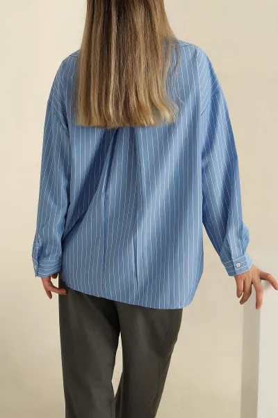 Mavi Oversize Çizgili Cepli Bayan Gömlek 257885