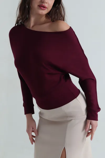 murdum-kayik-yaka-oysho-kadin-bluz-408586