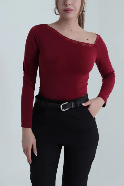 Mürdüm Yakası Dantelli Sandy Kadın Bluz 487037