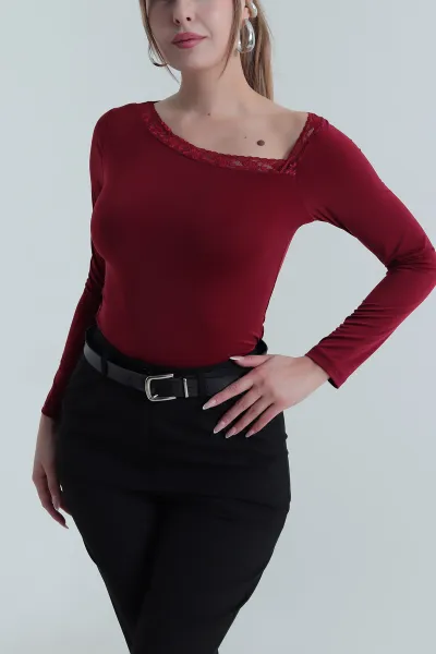 Mürdüm Yakası Dantelli Sandy Kadın Bluz 487037