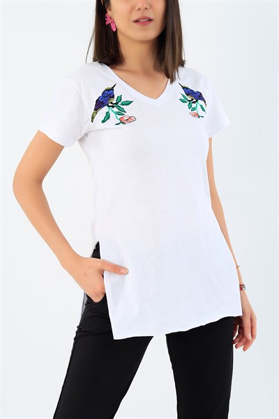 Nakış İşlemeli Likralı Beyaz Bayan Tişört 33559