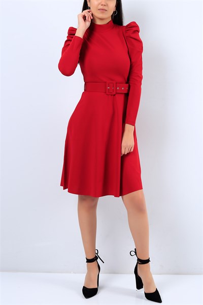 Omuzu Bükümlü Kemerli Kırmızı Elbise 19850B