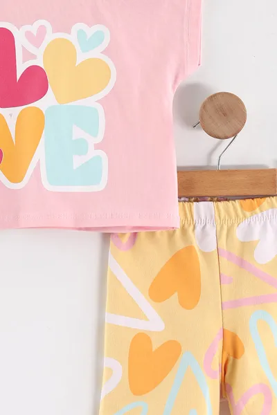 Pembe (0-4 Yaş) Love Baskılı Tişörtlü Desenli Şortlu Süprem Kız Çocuk Yazlık Takım 461135