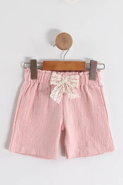 Pembe (1-5 Yaş) Çiçek Nakışlı Tişörtlü Müslin  Şortlu Toka Aksesuarlı Kız Çocuk Yazlık Takım 435021