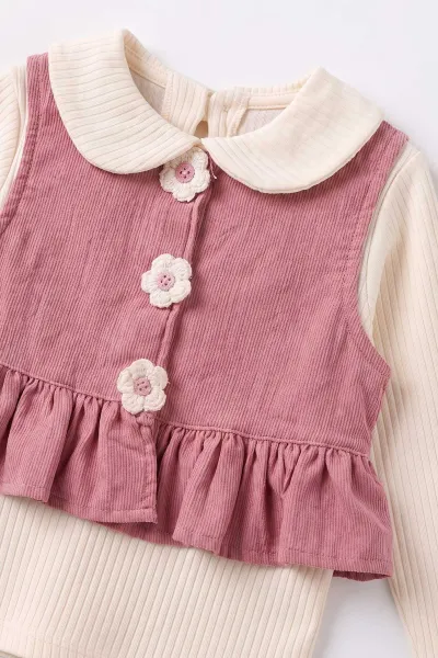 Pembe (1-5 Yaş)Üç Çiçek Nakışlı Kadife Yelek ve Pantolonlu Bebe Yaka Fitilli Badili  Kız Çocuk 3'lü Takım 496016
