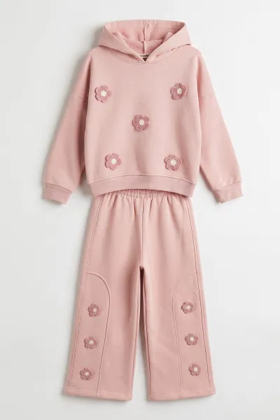 Pembe (1-9 Yaş) Çiçek Nakışlı Kapüşonlu  3 İp Şardonlu Kız Çocuk Kışlık Takım 482824