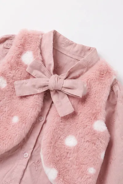 Pembe (2-6 Yaş) Peluş Yelekli Şort Etek ve Fiyonk Nakışlı Gömlekli Kız Çocuk 3'lü Takım 491164