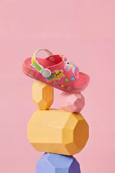 Pembe ( 24 - 29 ) Figürlü Kız Çocuk Sandalet 462500