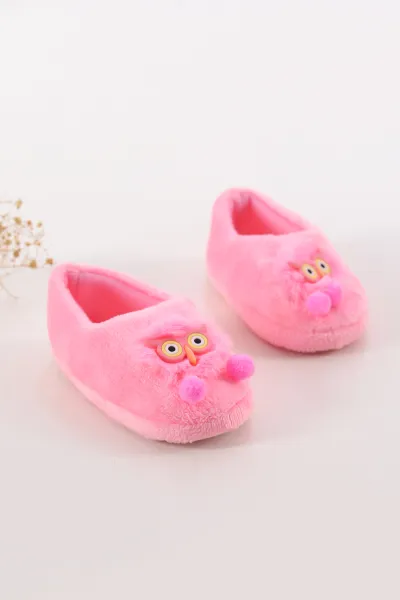 pembe-25-30-pelus-figurlu-kiz-cocuk-panduf-395544