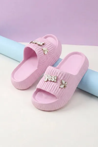 Pembe ( 26 - 35 ) Figürlü Kız Çocuk Terlik 464852