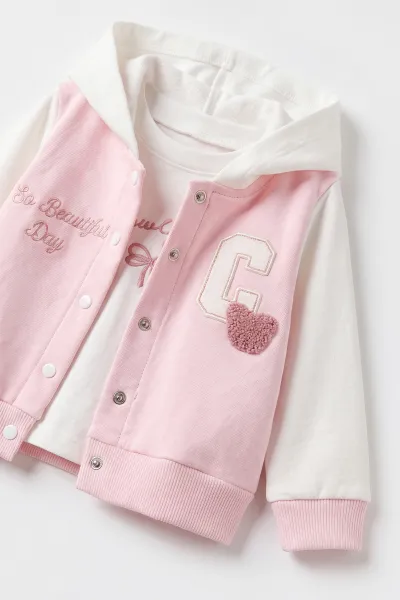 Pembe (3-18 Ay) Kapüşonlu C Nakışlı Hırkalı Kız Bebek 3'lü Takım 487520