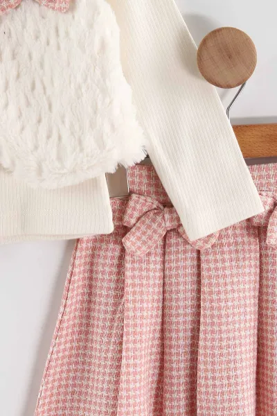 Pembe (3-7 Yaş) Love Nakışlı Badili Peluş Yelekli Ekose Pileli Etekli Kız Çocuk 3'lü Takım 438908