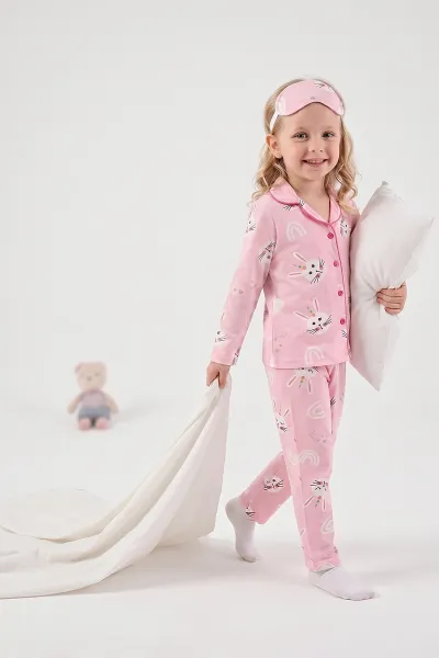 pembe-4-12-yas-desenli-uzun-kol-on-dugmeli-goz-bandi-detayli-kiz-cocuk-pijama-takim-473660
