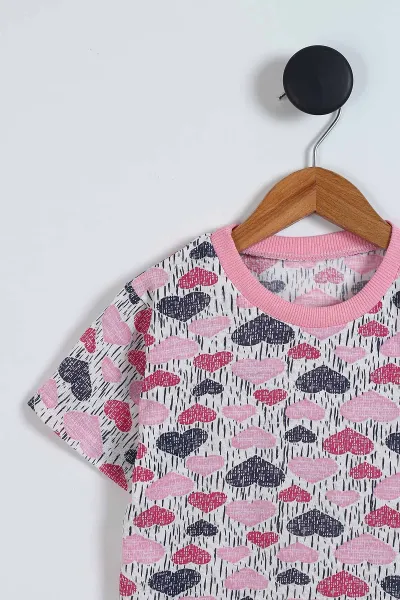 Pembe (4-12 Yaş) Kalp Desenli Kısa Kol ve Şortlu Yazlık Kız Çocuk Pijama Takım 341043