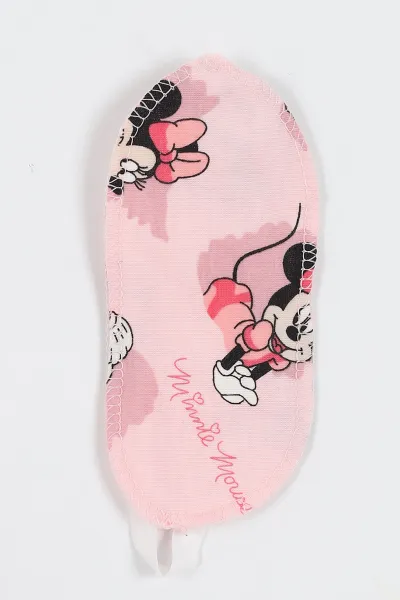 Pembe (4-12 Yaş) Karakter Baskılı Ön Düğmeli Göz Bandı Detaylı Kız Çocuk Pijama Takım 337925