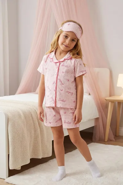 pembe-4-12-yas-karakter-desenli-kil-biyeli-goz-bandi-detayli-sortlu-kiz-cocuk-pijama-takim-460888