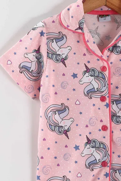 Pembe (4-12 Yaş)Karakter  Baskılı Kısa Kol Ön Düğmeli Göz Bandı Detaylı Kız Çocuk Pijama Takım 453237
