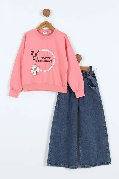 Pembe (5-10 Yaş)Happy Holidays  Nakışlı Sweatli Bol Paça Kot Pantolonlu Kız Çocuk 2'li Takım 416188