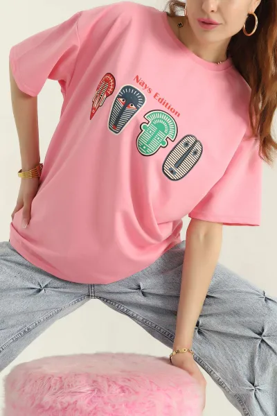 pembe-baskili-iki-ip-kadin-oversize-tisort-356684