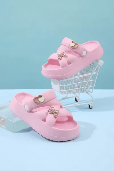 Pembe Çapraz Bantlı Tokalı Kız Çocuk Sandalet 462438