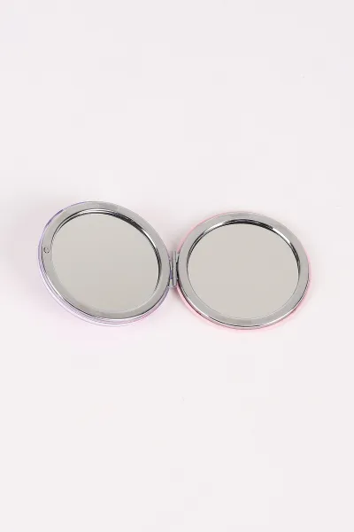 Pembe Çiçek Baskılı  Kapağı Sulu ve Pullu Oval Cep ve Çanta Aynası 473904