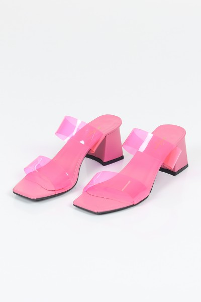 Pembe Çift Bantlı Topuklu Terlik 109550