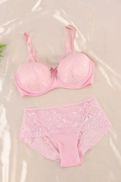 pembe-dantel-islemeli-desteksiz-c-cup-sutyen-takim-365967