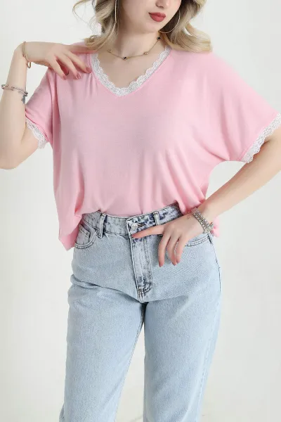 Pembe Dantelli Likralı Viskon Kadın Bluz 456249