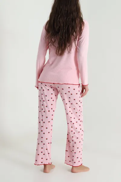Pembe Fiyonklu Cares Kadın Pijama Takımı 488931