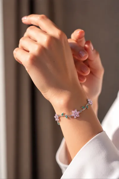 pembe-gumus-cicek-model-bileklik-489643