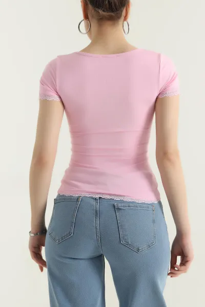 Pembe Güpürlü Kare Yaka Scuba Kadın Bluz 436626