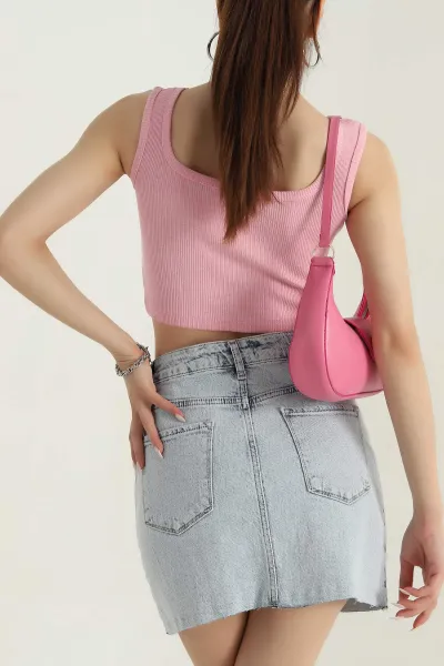 Pembe Kare Yaka Crop Atlet 378187