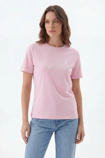 Pembe Kurdelalı Nakışlı Kompak Kadın Tişört 427467