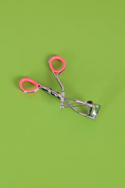 Pembe Lionesse Kirpik Kıvırma Makinesi 280909