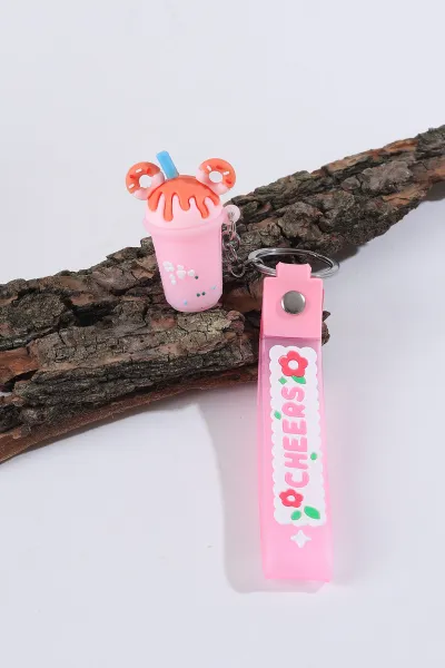 pembe-milkshake-figurlu-silikon-anahtarlik-ve-canta-susu-304318