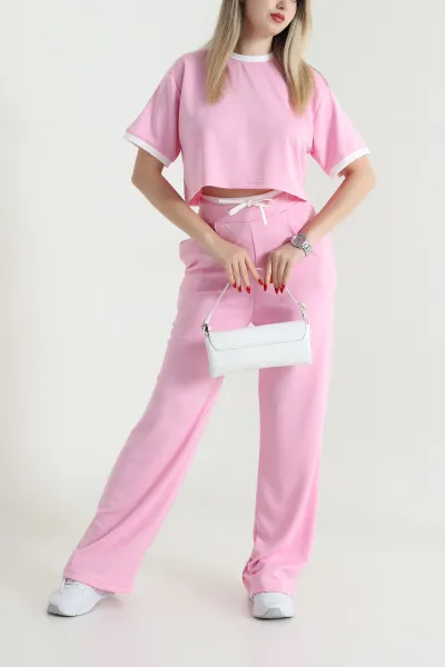 pembe-modal-kumas-kadin-ikili-takim-467867