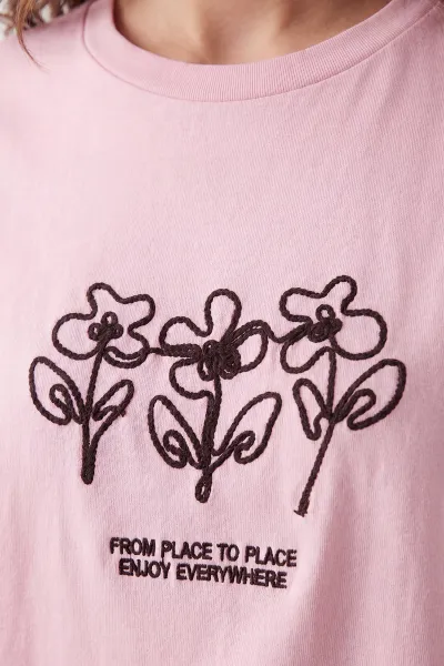 Pembe Nakışlı Ribana Kadın Tişört 451055