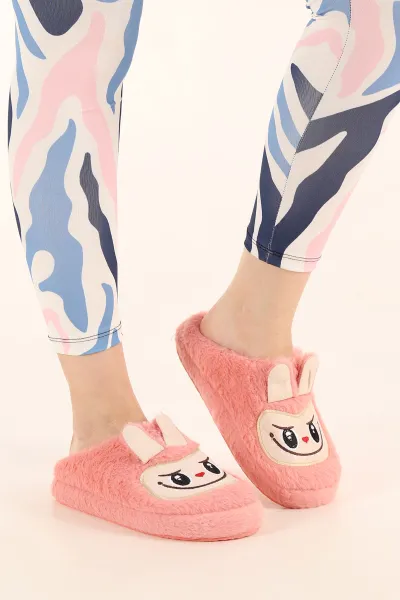 pembe-pelus-figurlu-kadin-ev-terligi-399401