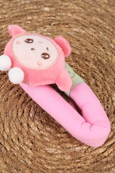 Pembe Peluş Üzeri Figür Nakışlı Çıt Toka 470857