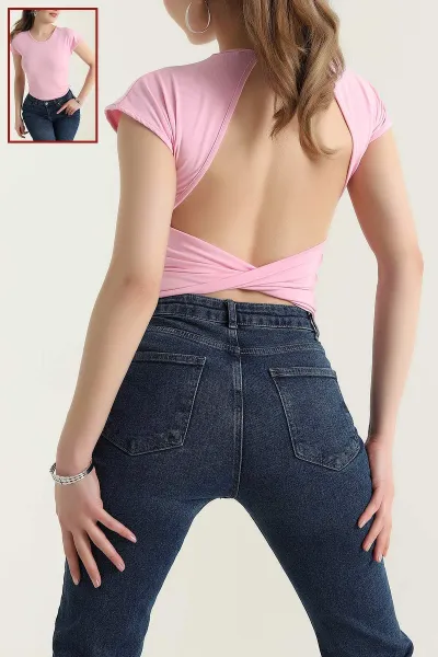 pembe-sirt-dekolte-detay-oysho-kadin-bluz-432468