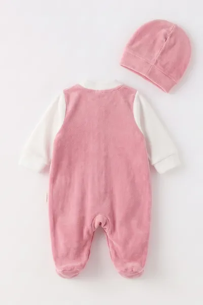 Pudra (0-9 Ay) Kelebek Nakışlı Patikli Şapkalı Kadife Kız Bebek Tulum 497900