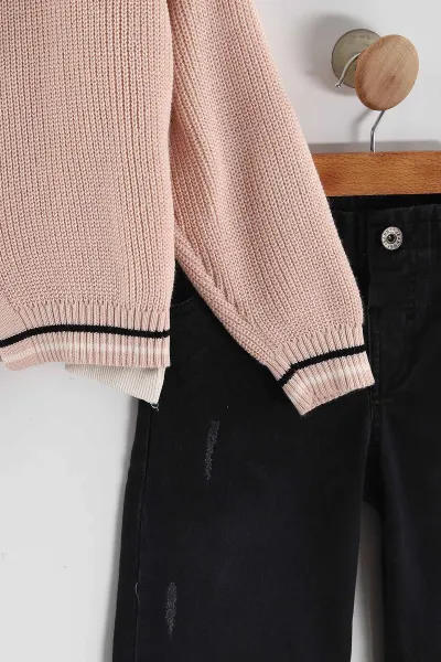 Pudra (5-9 Yaş) Kalpli Sweatli Triko Hırkalı   Kot Pantolonlu Kız Çocuk 3'lü Takım 443853