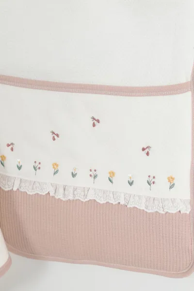 Pudra Arı Nakışlı  3'lü Kız Bebek Alt Açma Seti 427799