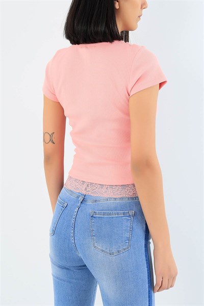 Pudra Eteği Dantelli Kaşkorse Crop Tişört 28684B