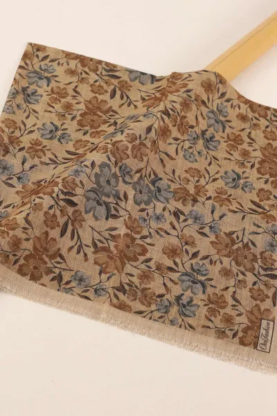 Renkli 90x90 Cm Dijital Baskılı Desenli Flam Çekme Eşarp 428647