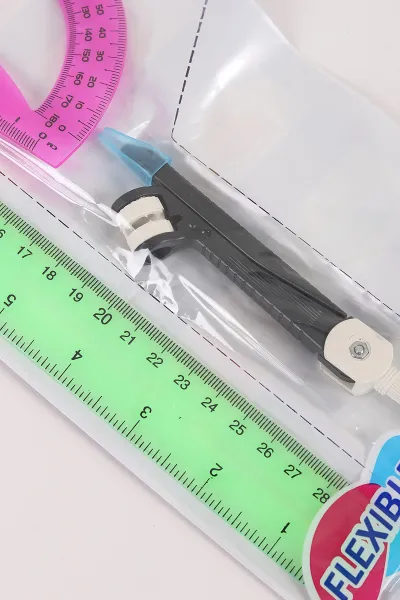 Renkli Ark Pergelli Plastik Esnek Kırılmaz Cetvel Takımı 4 Parça 457043