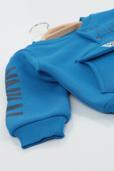 Saks Mavisi (9-24 Ay) Stay Cute Baskılı Kapak Cepli Üç İp Şardonlu Erkek Çocuk Takım 136799