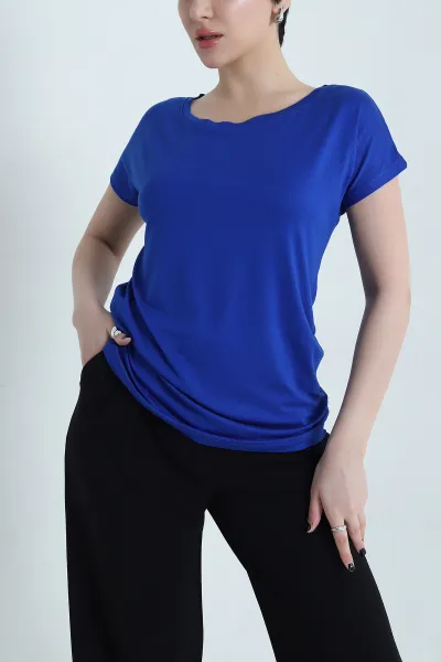 saks-mavisi-genis-yaka-kadin-tisort-455062