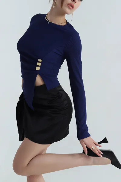 saks-mavisi-ottoman-likrali-uzun-kol-kadin-bluz-396488