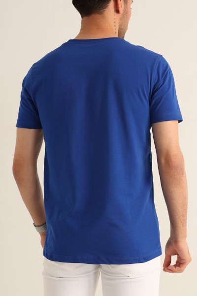 Saks Mavisi Regular Fit Kabartma Yazı Detay Erkek Tişört 182232